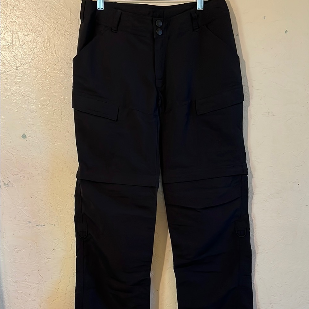 The North Face Women's short court detachable Black Cargo Pants